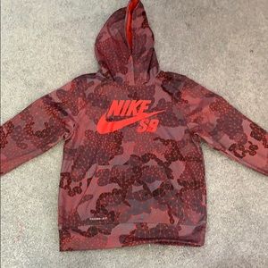 Boys Medium Nike SB sweatshirt